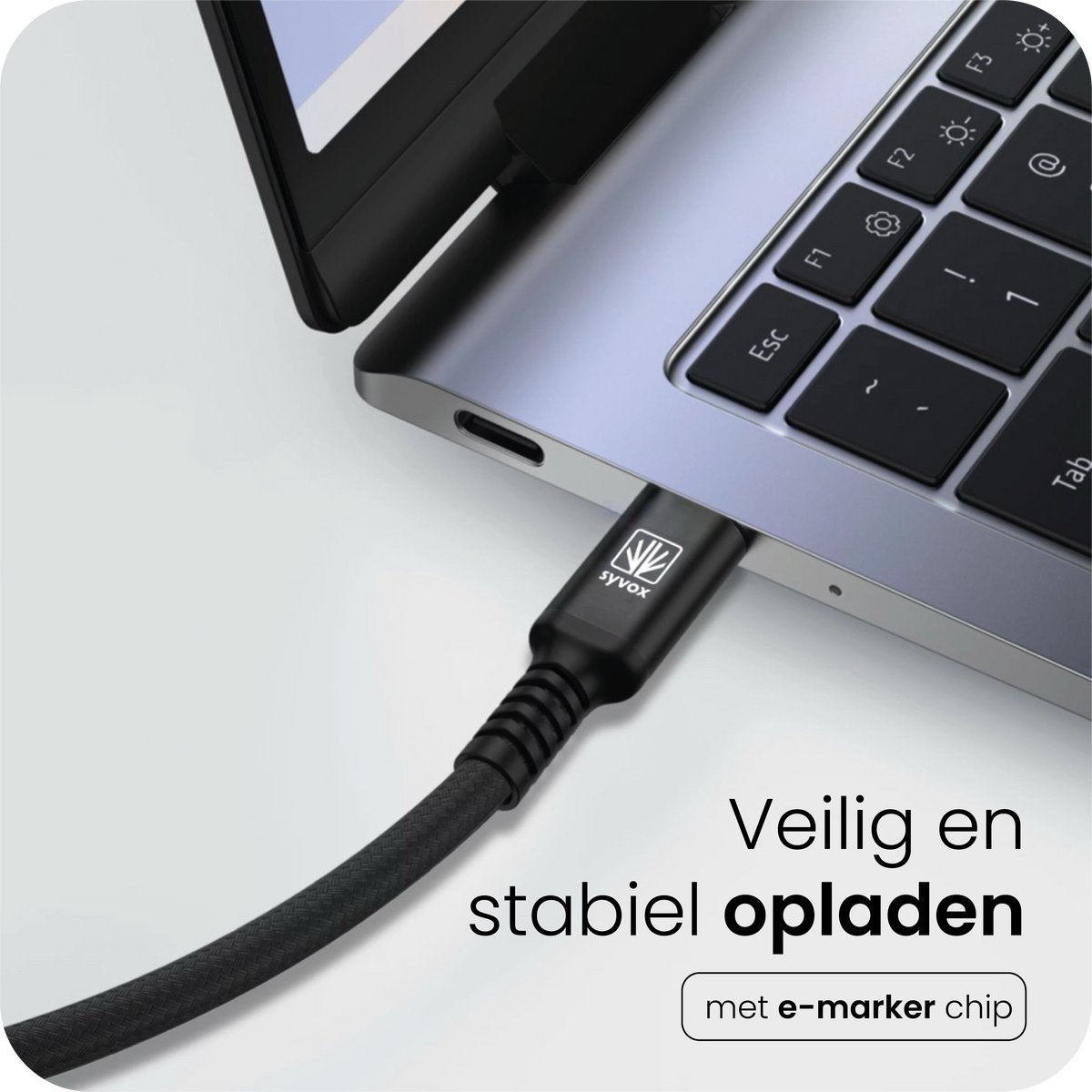 Productinfographic van de kabel aangesloten op een laptop met vermelding van een E-markerchip